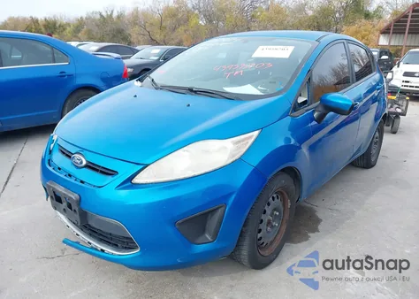 2012 Ford Fiesta Se z USA, uszkodzony, nr VIN 3FADP4EJ0CM159016